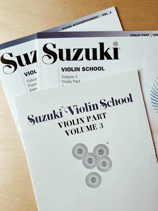 Suzuki violin books